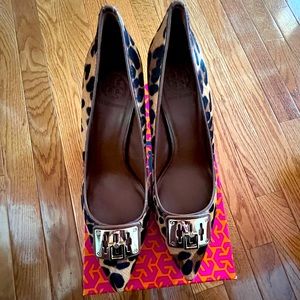 Mohair Animal print heels by Tory Burch